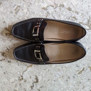 Geox black leather driving moc size 7 / EU 37